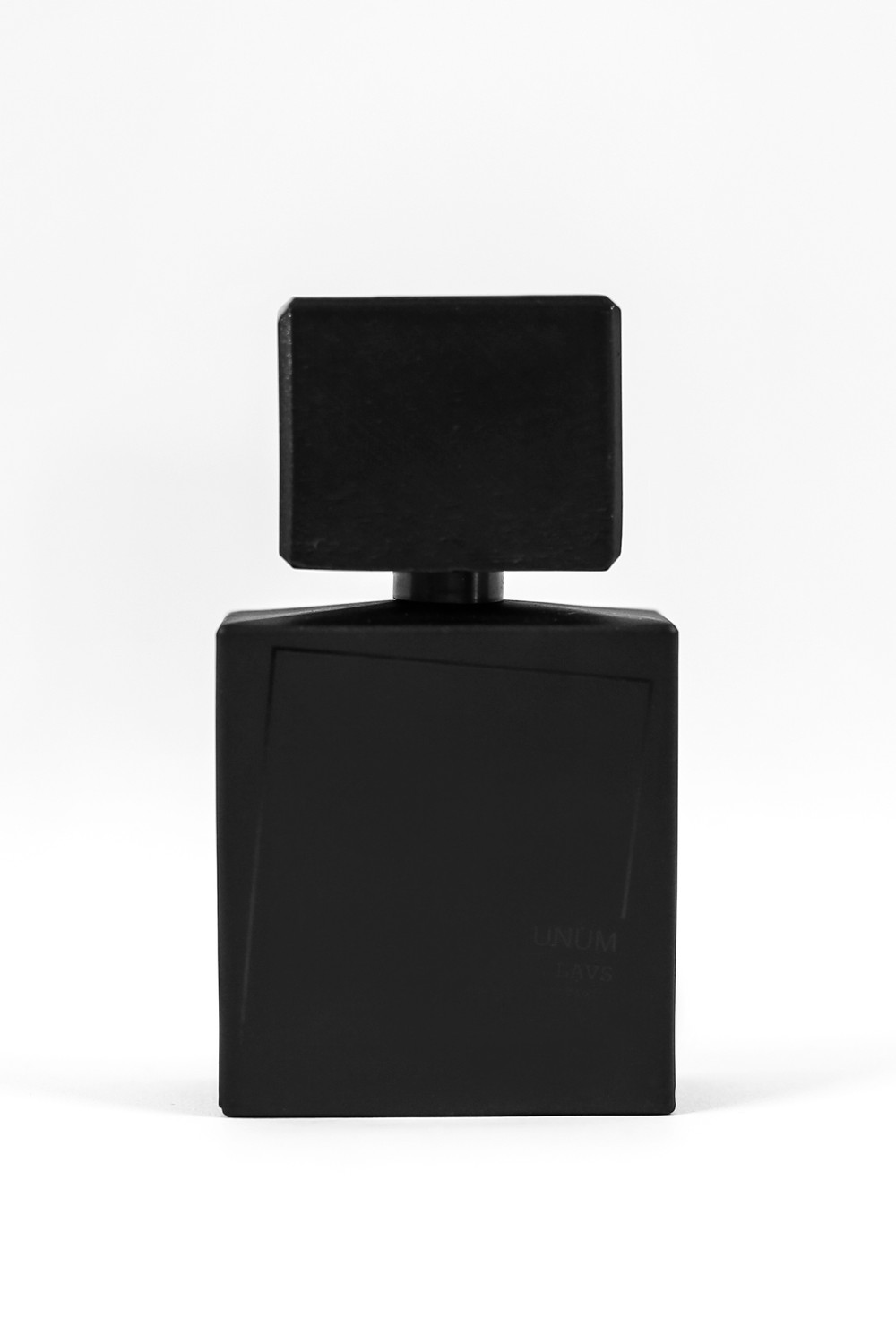 Filippo Sorcinelli LAVS extrait de parfum bottle, UNUM collection