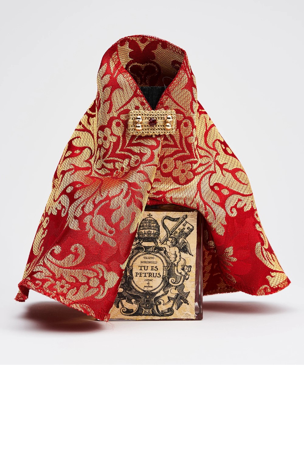 Filippo Sorcinelli Tu es Petrus extrait de parfum bottle, Rome exclusive